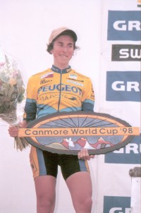 CM6 Canmore trophee